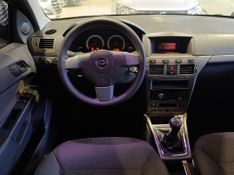 Chevrolet Vectra Expression 2.0 8v 2010/2011 SIM VEÍCULOS PORTO ALEGRE / Carros no Vale