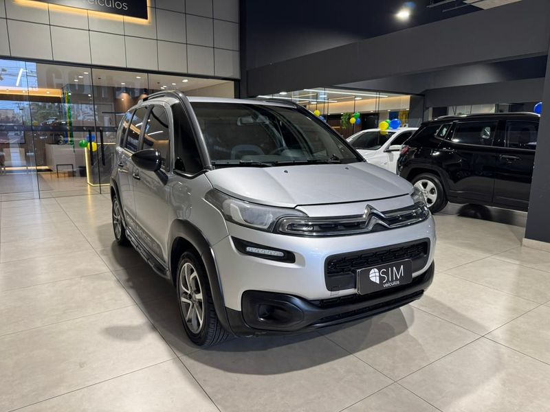 Citroen Aircross 1.6 Live 16v 2016/2017 SIM VEÍCULOS PORTO ALEGRE / Carros no Vale