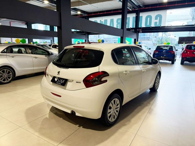 Peugeot 208 1.2 Active Pack 12v 2016/2017 SIM VEÍCULOS PORTO ALEGRE / Carros no Vale