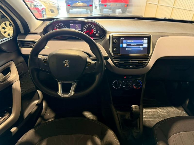 Peugeot 208 1.2 Active Pack 12v 2016/2017 SIM VEÍCULOS PORTO ALEGRE / Carros no Vale