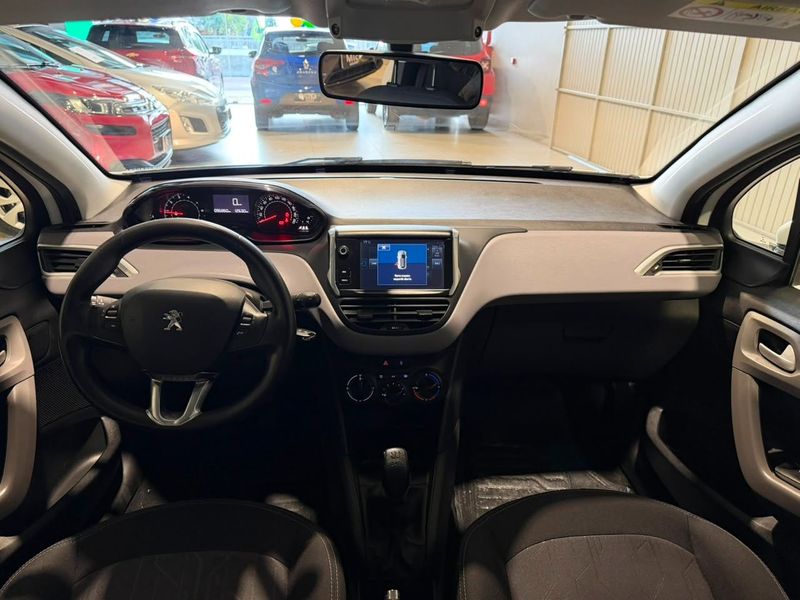 Peugeot 208 1.2 Active Pack 12v 2016/2017 SIM VEÍCULOS PORTO ALEGRE / Carros no Vale