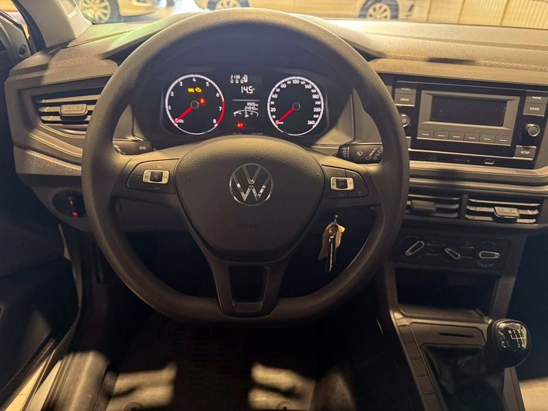Volkswagen Polo Track 1.0 12v 2023/2023 SIM VEÍCULOS PORTO ALEGRE / Carros no Vale