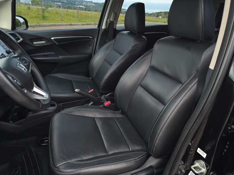 Honda WR-V EX 1.5 Flexone 16V 2017/2018 AUTO NÍVEL VEÍCULOS SANTA CRUZ DO SUL / Carros no Vale Honda WR-V EX 1.5 Flexone 16V 2017/2018 AUTO NÍVEL VEÍCULOS SANTA CRUZ DO SUL / Carros no Vale