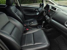 Honda WR-V EX 1.5 Flexone 16V 2017/2018 AUTO NÍVEL VEÍCULOS SANTA CRUZ DO SUL / Carros no Vale