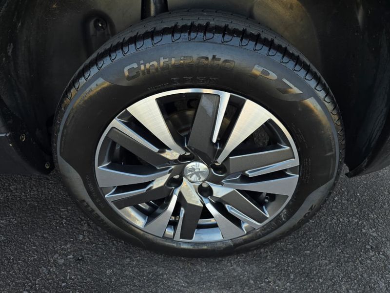 Peugeot 2008 Griffe 1.6 16V 2019/2020 AUTO NÍVEL VEÍCULOS SANTA CRUZ DO SUL / Carros no Vale