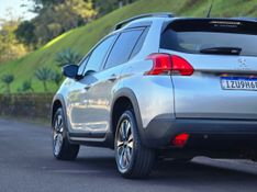 Peugeot 2008 Griffe 1.6 16V 2019/2020 AUTO NÍVEL VEÍCULOS SANTA CRUZ DO SUL / Carros no Vale