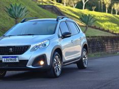 Peugeot 2008 Griffe 1.6 16V 2019/2020 AUTO NÍVEL VEÍCULOS SANTA CRUZ DO SUL / Carros no Vale