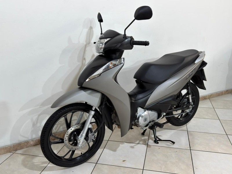Honda Motos BIZ 125 2024/2025 SUL SERRA MOTORS CAXIAS DO SUL / Carros no Vale