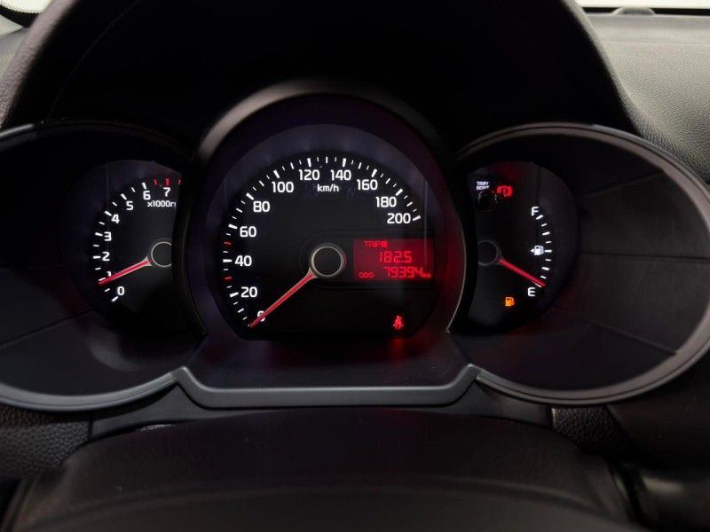 KIA PICANTO 1.0 EX 12V 2013/2014 SUL SERRA MOTORS CAXIAS DO SUL / Carros no Vale KIA PICANTO 1.0 EX 12V 2013/2014 SUL SERRA MOTORS CAXIAS DO SUL / Carros no Vale