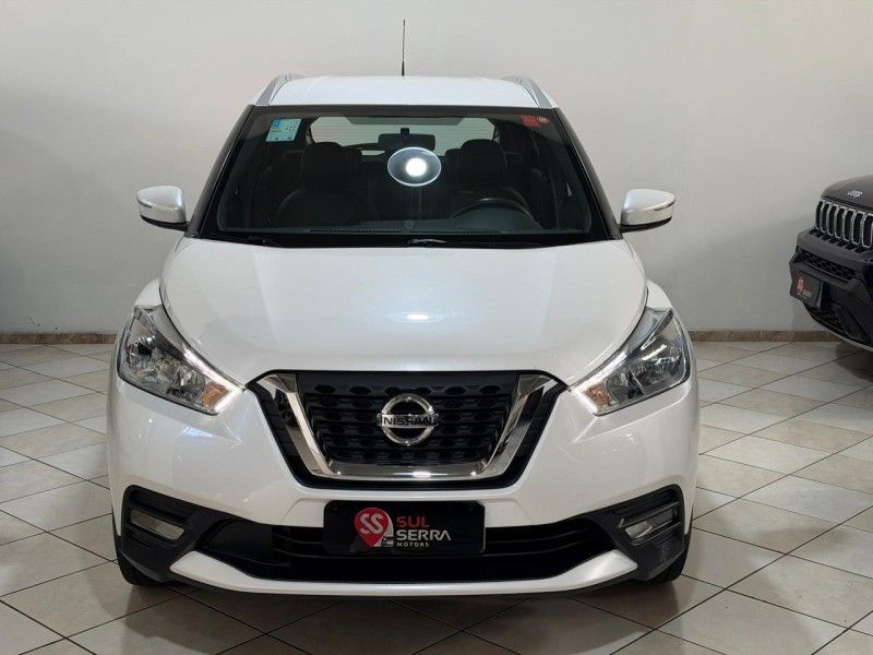 NISSAN KICKS 1.6 16V SV XTRONIC 2020/2021 SUL SERRA MOTORS CAXIAS DO SUL / Carros no Vale