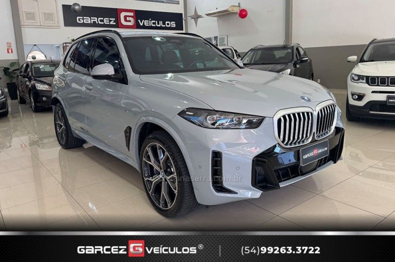 BMW X5 3.0 4X4 50E M SPORT HÍBRIDO 2025/2025 GARCEZ VEÍCULOS BENTO GONÇALVES / Carros no Vale