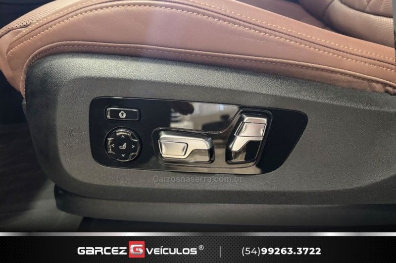BMW X5 3.0 4X4 50E M SPORT HÍBRIDO 2025/2025 GARCEZ VEÍCULOS BENTO GONÇALVES / Carros no Vale