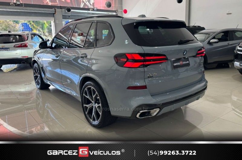 BMW X5 3.0 4X4 50E M SPORT HÍBRIDO 2025/2025 GARCEZ VEÍCULOS BENTO GONÇALVES / Carros no Vale