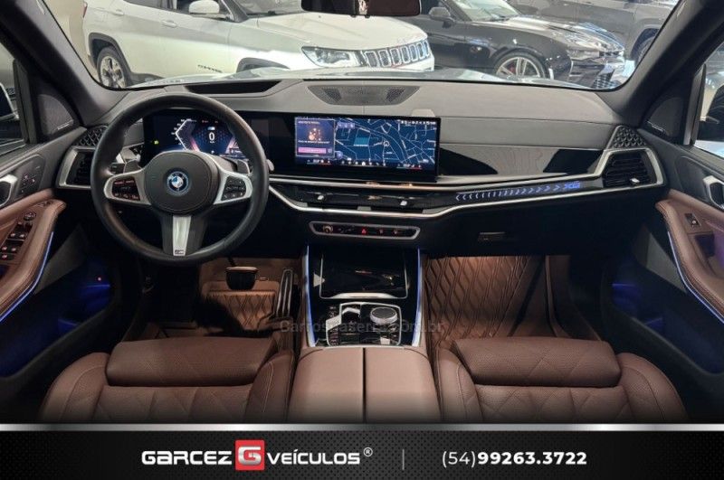 BMW X5 3.0 4X4 50E M SPORT HÍBRIDO 2025/2025 GARCEZ VEÍCULOS BENTO GONÇALVES / Carros no Vale