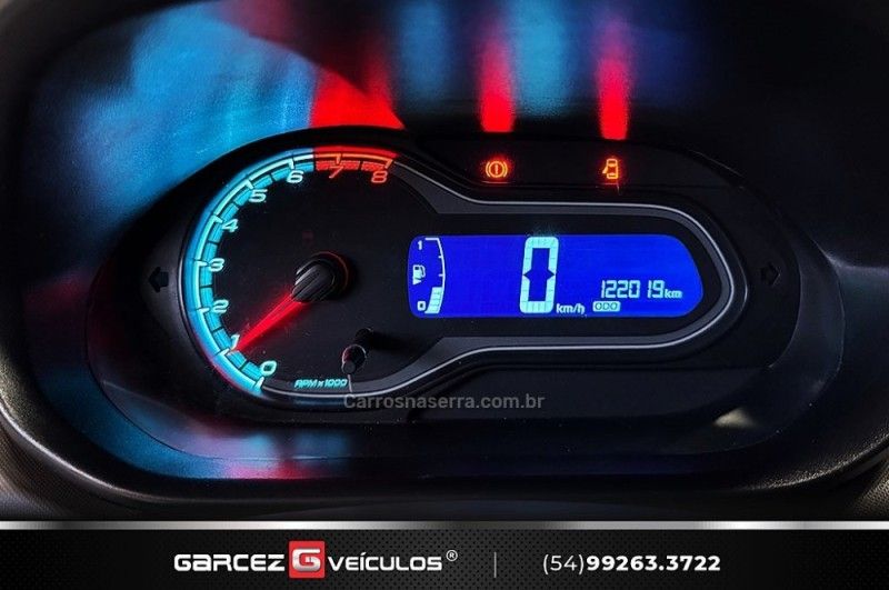 CHEVROLET PRISMA 1.4 MPFI LT 8V 2013/2014 GARCEZ VEÍCULOS BENTO GONÇALVES / Carros no Vale CHEVROLET PRISMA 1.4 MPFI LT 8V 2013/2014 GARCEZ VEÍCULOS BENTO GONÇALVES / Carros no Vale