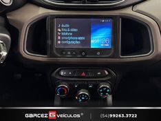CHEVROLET PRISMA 1.4 MPFI LT 8V 2013/2014 GARCEZ VEÍCULOS BENTO GONÇALVES / Carros no Vale