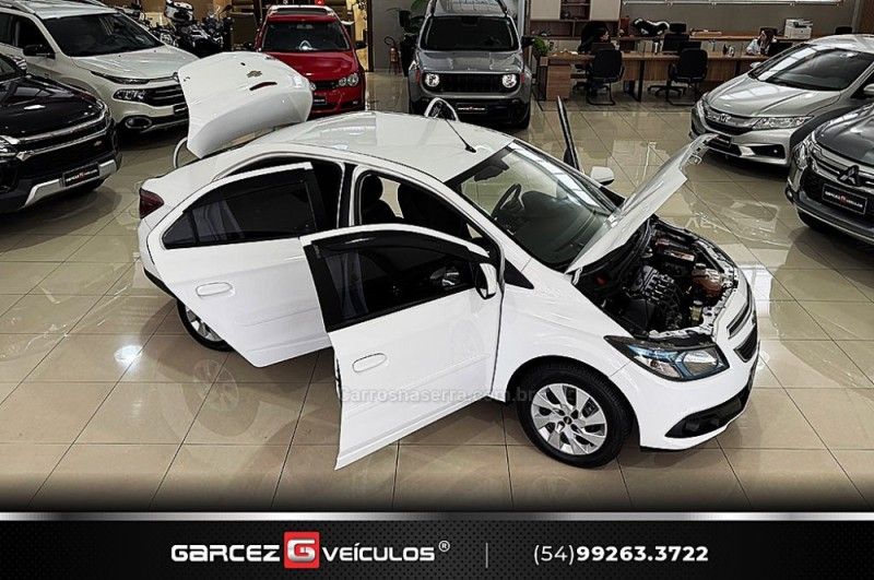 CHEVROLET PRISMA 1.4 MPFI LT 8V 2013/2014 GARCEZ VEÍCULOS BENTO GONÇALVES / Carros no Vale CHEVROLET PRISMA 1.4 MPFI LT 8V 2013/2014 GARCEZ VEÍCULOS BENTO GONÇALVES / Carros no Vale
