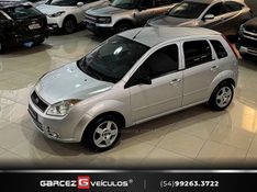FORD FIESTA 1.6 MPI CLASS HATCH 8V 2007/2008 GARCEZ VEÍCULOS BENTO GONÇALVES / Carros no Vale