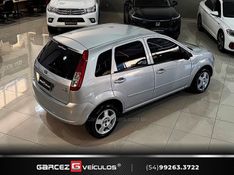 FORD FIESTA 1.6 MPI CLASS HATCH 8V 2007/2008 GARCEZ VEÍCULOS BENTO GONÇALVES / Carros no Vale