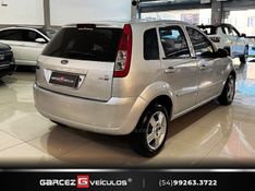 FORD FIESTA 1.6 MPI CLASS HATCH 8V 2007/2008 GARCEZ VEÍCULOS BENTO GONÇALVES / Carros no Vale