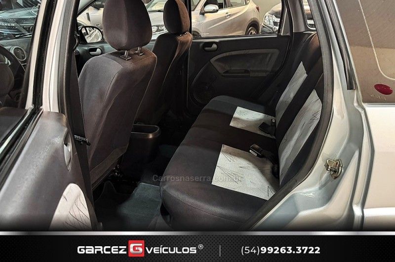 FORD FIESTA 1.6 MPI CLASS HATCH 8V 2007/2008 GARCEZ VEÍCULOS BENTO GONÇALVES / Carros no Vale