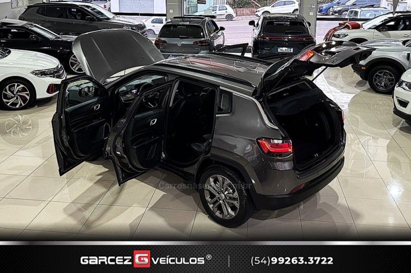 JEEP COMPASS 1.3 LONGITUDE T270 16V TURBO 2022/2023 GARCEZ VEÍCULOS BENTO GONÇALVES / Carros no Vale JEEP COMPASS 1.3 LONGITUDE T270 16V TURBO 2022/2023 GARCEZ VEÍCULOS BENTO GONÇALVES / Carros no Vale