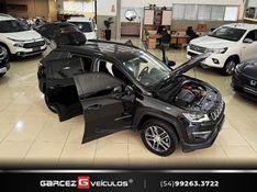 JEEP COMPASS 2.0 SPORT 4X2 16V 2018/2019 GARCEZ VEÍCULOS BENTO GONÇALVES / Carros no Vale