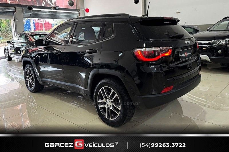 JEEP COMPASS 2.0 SPORT 4X2 16V 2018/2019 GARCEZ VEÍCULOS BENTO GONÇALVES / Carros no Vale