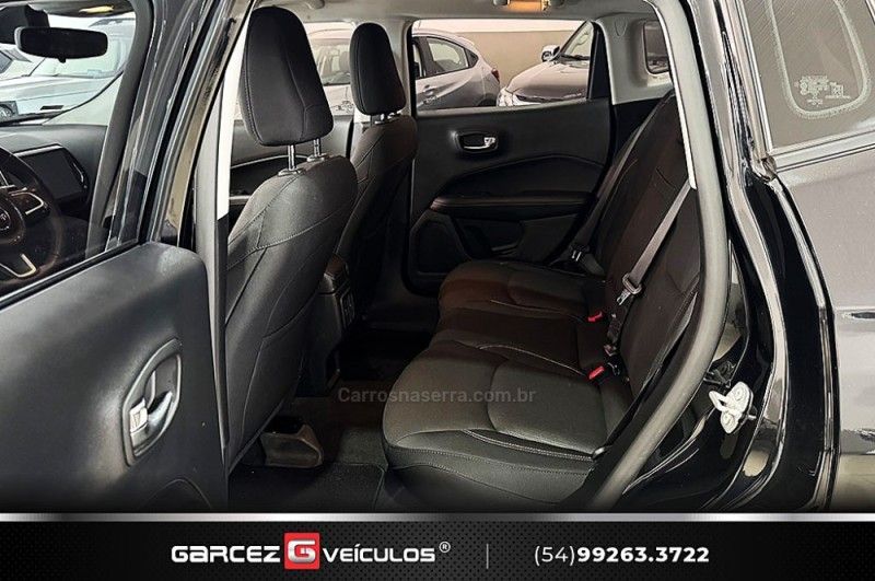 JEEP COMPASS 2.0 SPORT 4X2 16V 2018/2019 GARCEZ VEÍCULOS BENTO GONÇALVES / Carros no Vale