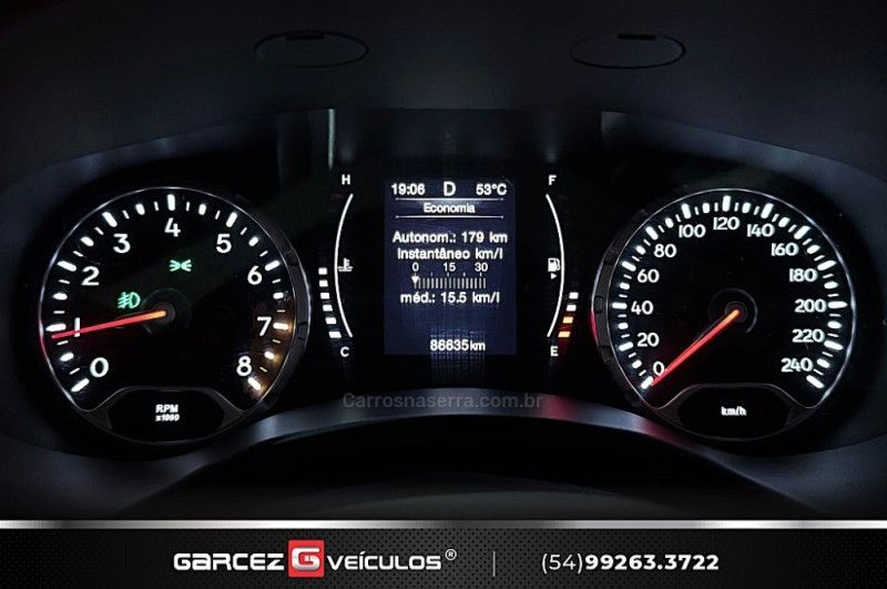 JEEP RENEGADE 1.8 16V LONGITUDE 2015/2016 GARCEZ VEÍCULOS BENTO GONÇALVES / Carros no Vale