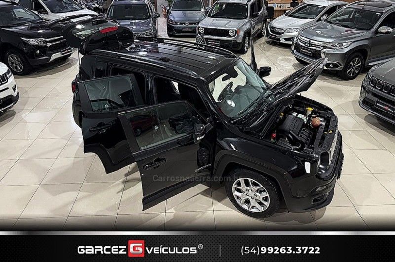 JEEP RENEGADE 1.8 16V LONGITUDE 2015/2016 GARCEZ VEÍCULOS BENTO GONÇALVES / Carros no Vale