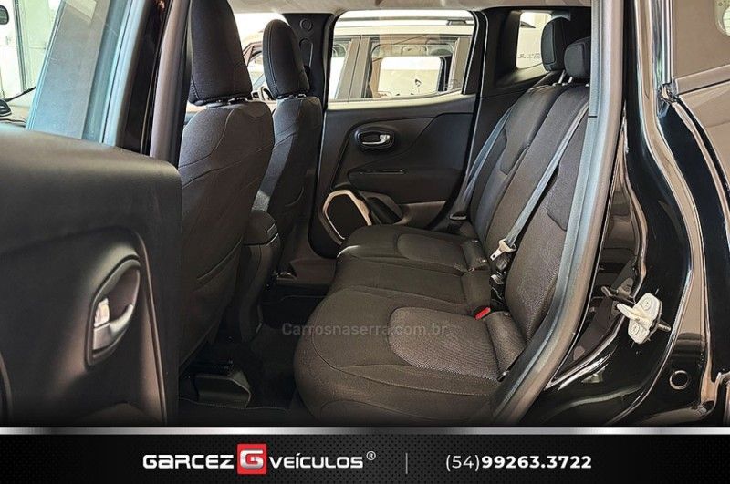 JEEP RENEGADE 1.8 16V LONGITUDE 2015/2016 GARCEZ VEÍCULOS BENTO GONÇALVES / Carros no Vale