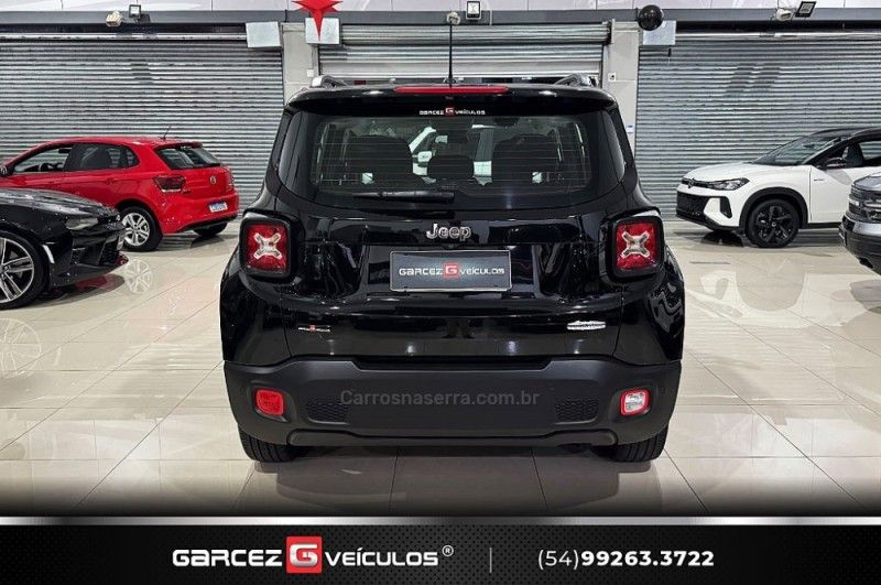 JEEP RENEGADE 1.8 16V LONGITUDE 2015/2016 GARCEZ VEÍCULOS BENTO GONÇALVES / Carros no Vale