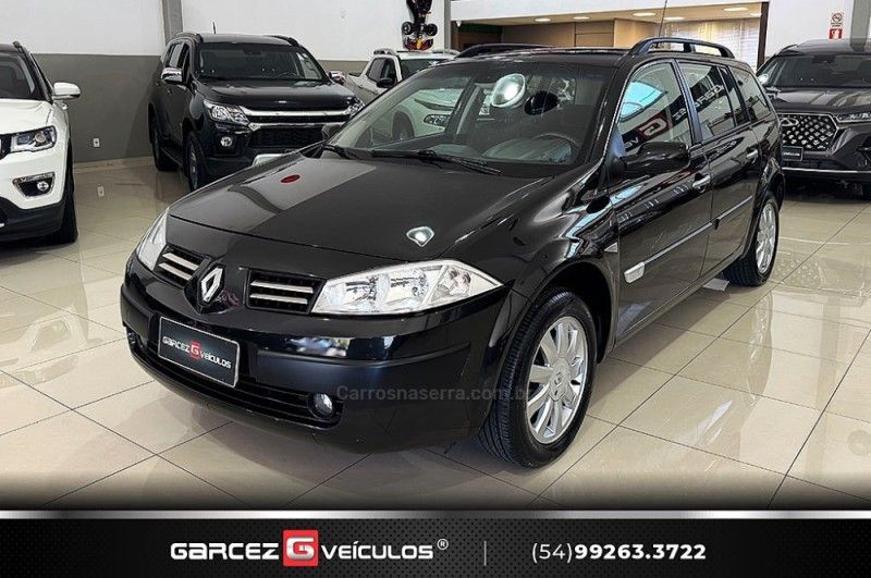 RENAULT MÉGANE 1.6 DYNAMIQUE GRAND TOUR 16V 2012/2013 GARCEZ VEÍCULOS BENTO GONÇALVES / Carros no Vale
