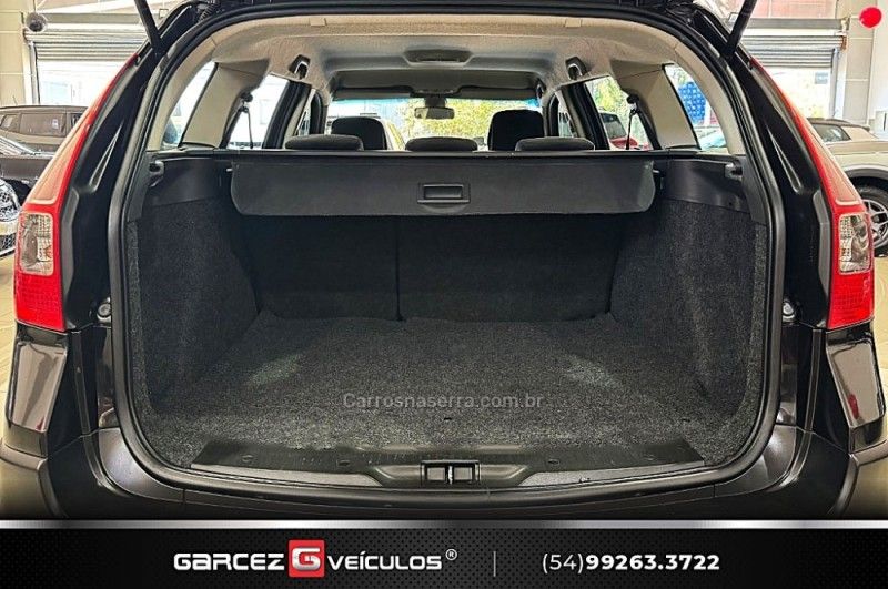 RENAULT MÉGANE 1.6 DYNAMIQUE GRAND TOUR 16V 2012/2013 GARCEZ VEÍCULOS BENTO GONÇALVES / Carros no Vale