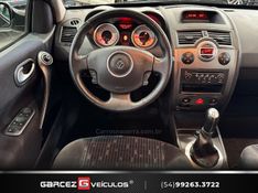 RENAULT MÉGANE 1.6 DYNAMIQUE GRAND TOUR 16V 2012/2013 GARCEZ VEÍCULOS BENTO GONÇALVES / Carros no Vale