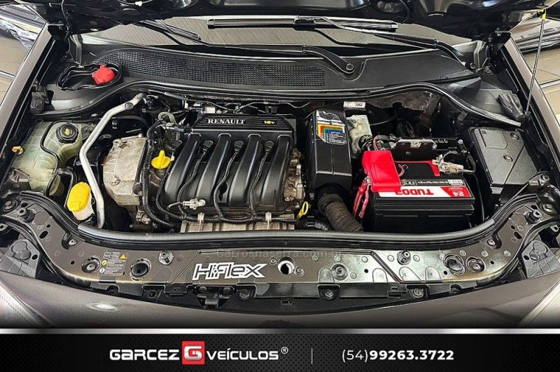 RENAULT MÉGANE 1.6 DYNAMIQUE GRAND TOUR 16V 2012/2013 GARCEZ VEÍCULOS BENTO GONÇALVES / Carros no Vale