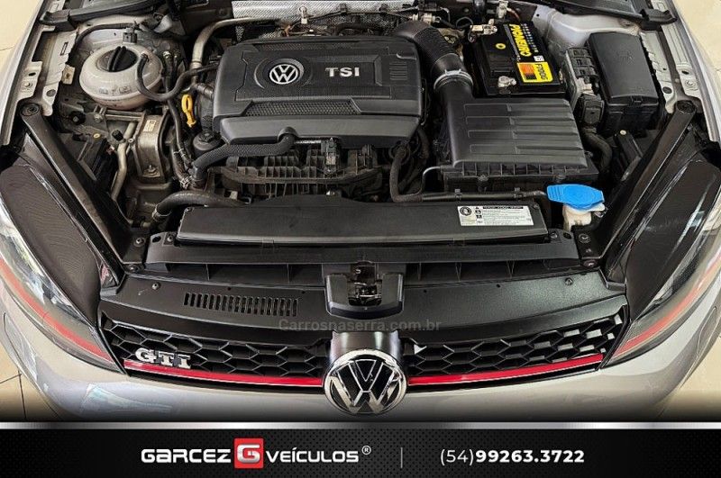VOLKSWAGEN GOLF 2.0 TSI GTI 16V TURBO 2017/2017 GARCEZ VEÍCULOS BENTO GONÇALVES / Carros no Vale