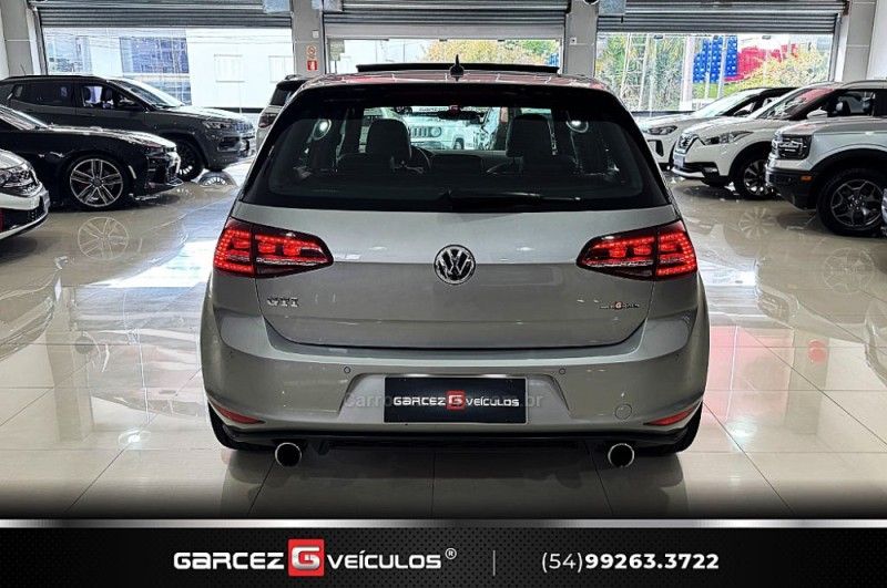 VOLKSWAGEN GOLF 2.0 TSI GTI 16V TURBO 2017/2017 GARCEZ VEÍCULOS BENTO GONÇALVES / Carros no Vale