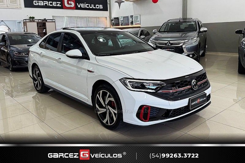VOLKSWAGEN JETTA 2.0 16V TSI GLI 350 2024/2024 GARCEZ VEÍCULOS BENTO GONÇALVES / Carros no Vale VOLKSWAGEN JETTA 2.0 16V TSI GLI 350 2024/2024 GARCEZ VEÍCULOS BENTO GONÇALVES / Carros no Vale