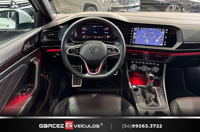 VOLKSWAGEN JETTA 2.0 16V TSI GLI 350 2024/2024 GARCEZ VEÍCULOS BENTO GONÇALVES / Carros no Vale VOLKSWAGEN JETTA 2.0 16V TSI GLI 350 2024/2024 GARCEZ VEÍCULOS BENTO GONÇALVES / Carros no Vale