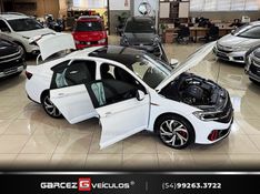 VOLKSWAGEN JETTA 2.0 16V TSI GLI 350 2024/2024 GARCEZ VEÍCULOS BENTO GONÇALVES / Carros no Vale