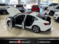 VOLKSWAGEN JETTA 2.0 16V TSI GLI 350 2024/2024 GARCEZ VEÍCULOS BENTO GONÇALVES / Carros no Vale