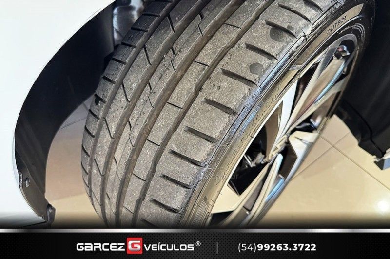 VOLKSWAGEN JETTA 2.0 16V TSI GLI 350 2024/2024 GARCEZ VEÍCULOS BENTO GONÇALVES / Carros no Vale VOLKSWAGEN JETTA 2.0 16V TSI GLI 350 2024/2024 GARCEZ VEÍCULOS BENTO GONÇALVES / Carros no Vale