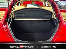 VOLKSWAGEN NEW BEETLE 2.0 MI 8V TIPTRONIC 2009/2010 GARCEZ VEÍCULOS BENTO GONÇALVES / Carros no Vale