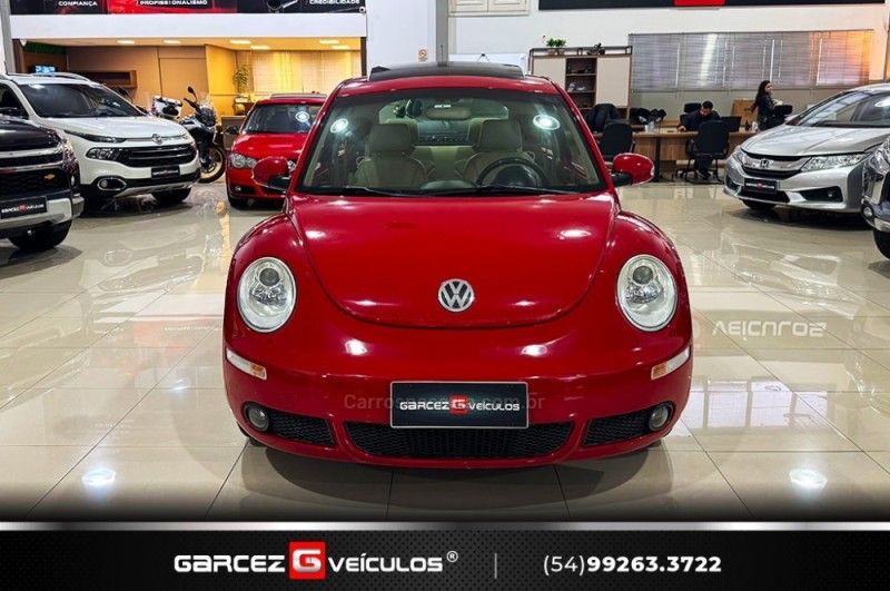 VOLKSWAGEN NEW BEETLE 2.0 MI 8V TIPTRONIC 2009/2010 GARCEZ VEÍCULOS BENTO GONÇALVES / Carros no Vale VOLKSWAGEN NEW BEETLE 2.0 MI 8V TIPTRONIC 2009/2010 GARCEZ VEÍCULOS BENTO GONÇALVES / Carros no Vale