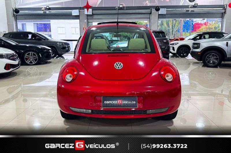 VOLKSWAGEN NEW BEETLE 2.0 MI 8V TIPTRONIC 2009/2010 GARCEZ VEÍCULOS BENTO GONÇALVES / Carros no Vale VOLKSWAGEN NEW BEETLE 2.0 MI 8V TIPTRONIC 2009/2010 GARCEZ VEÍCULOS BENTO GONÇALVES / Carros no Vale