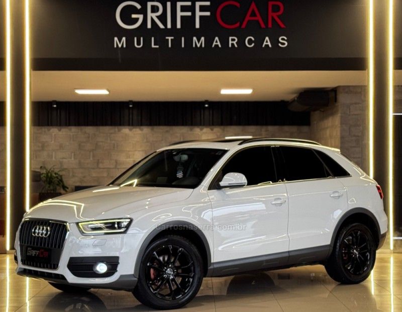 AUDI Q3 2.0 TFSI QUATTRO S TRONIC 2015/2015 GRIFFCAR MULTIMARCAS DOIS IRMÃOS / Carros no Vale