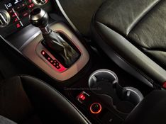 AUDI Q3 2.0 TFSI QUATTRO S TRONIC 2015/2015 GRIFFCAR MULTIMARCAS DOIS IRMÃOS / Carros no Vale