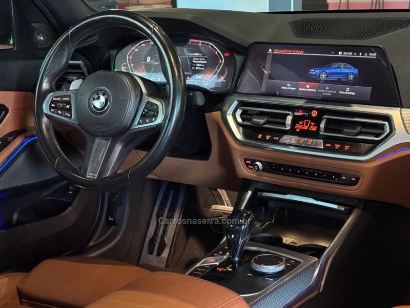 BMW 320I 2.0 M SPORT 16V TURBO 2021/2021 GRIFFCAR MULTIMARCAS DOIS IRMÃOS / Carros no Vale